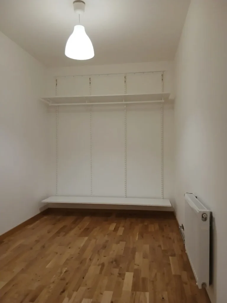 Simrisvägen 5 O, klädkammare